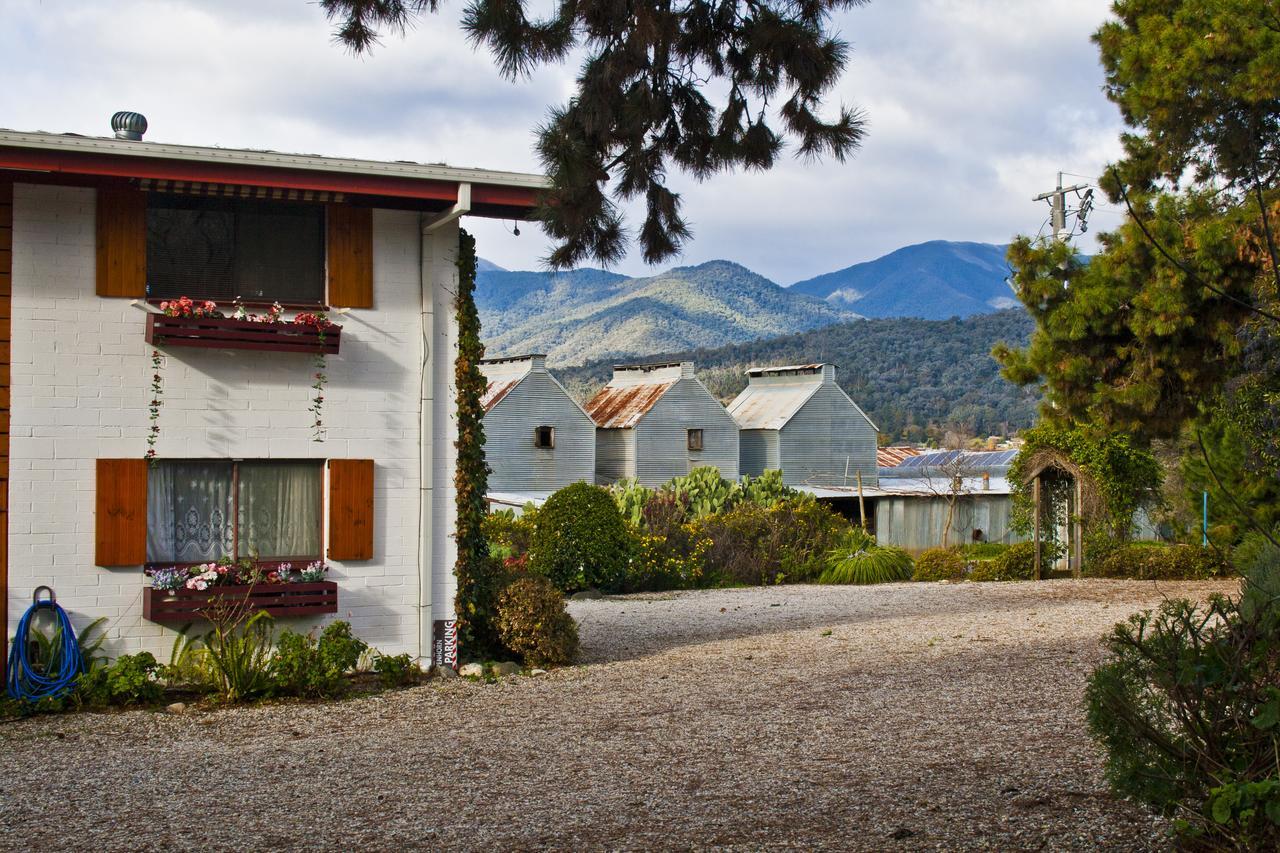 Alpenhorn Holiday Units Маунт Бюти Екстериор снимка
